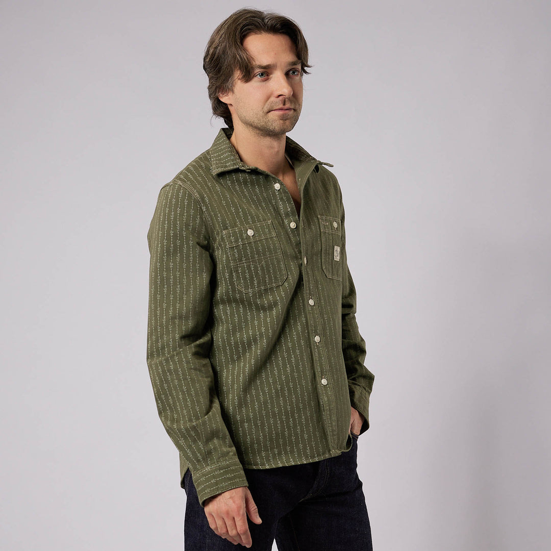 Hens Teeth Work Shirt in Mil. Green Printed Herringbone