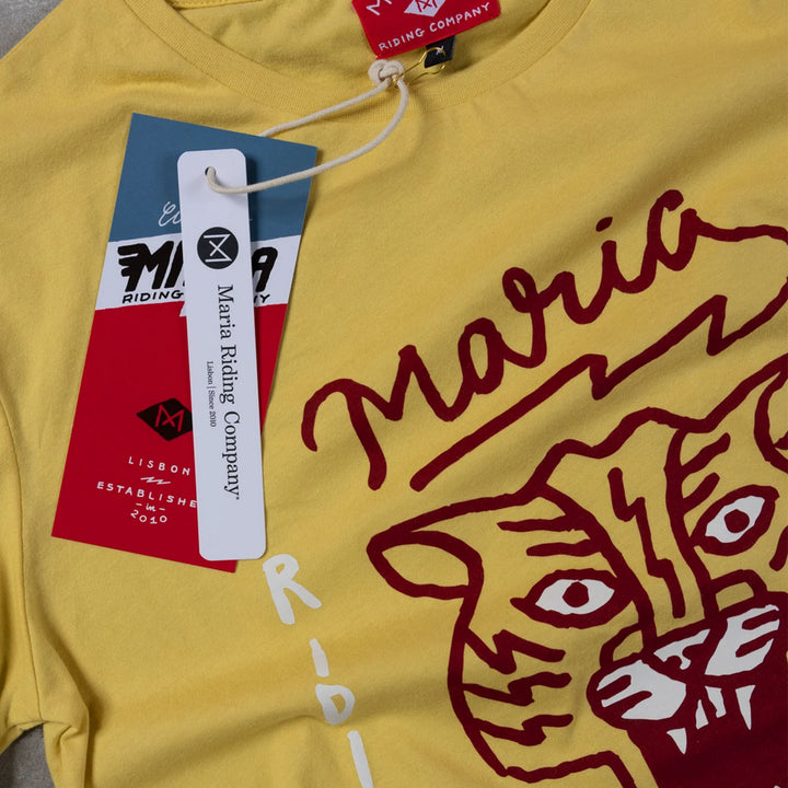 T-Shirt Mad Tiger Yellow von Maria Riding Company